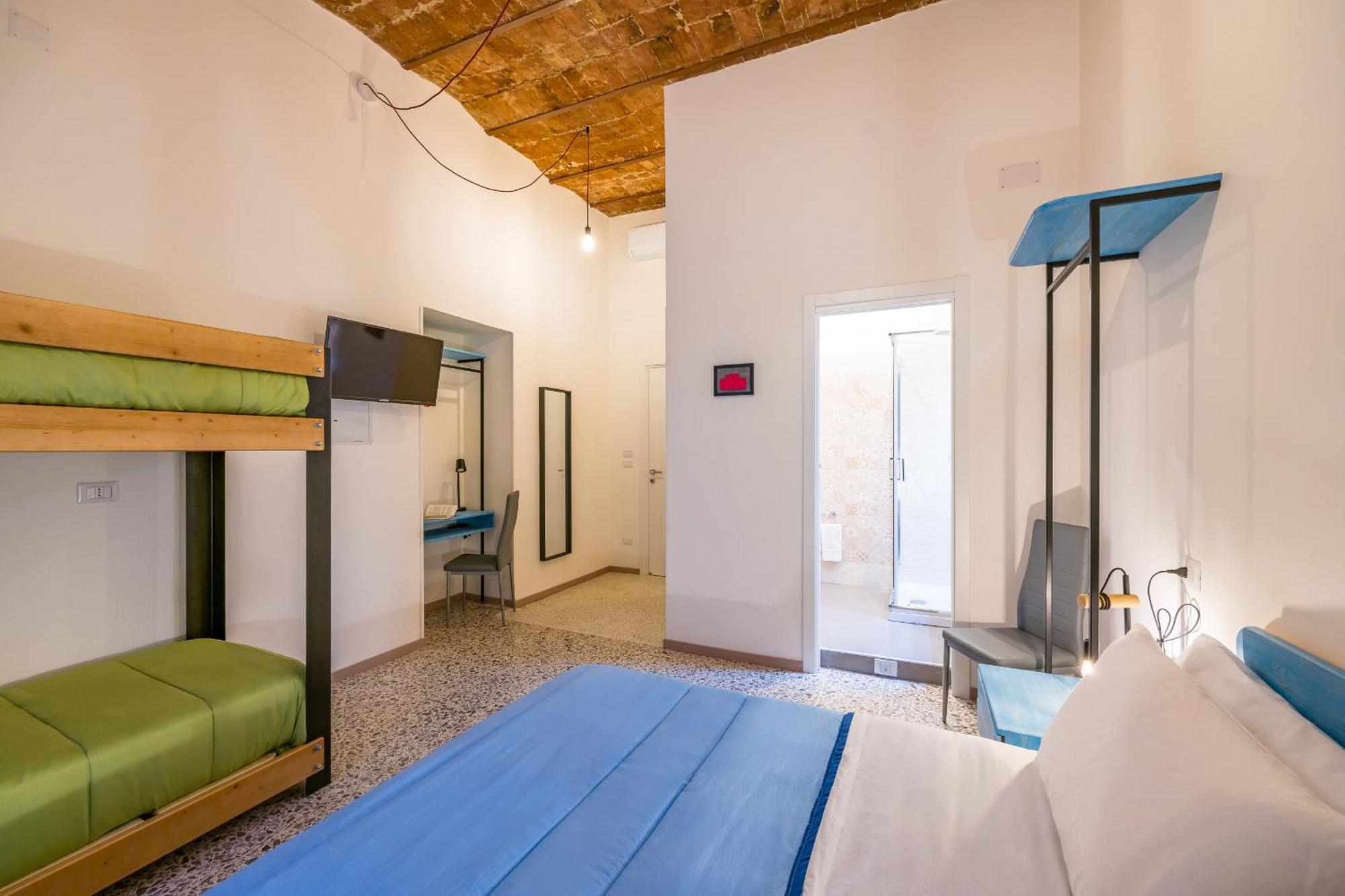 Via Milano Central Station Apartment Napoli Bagian luar foto