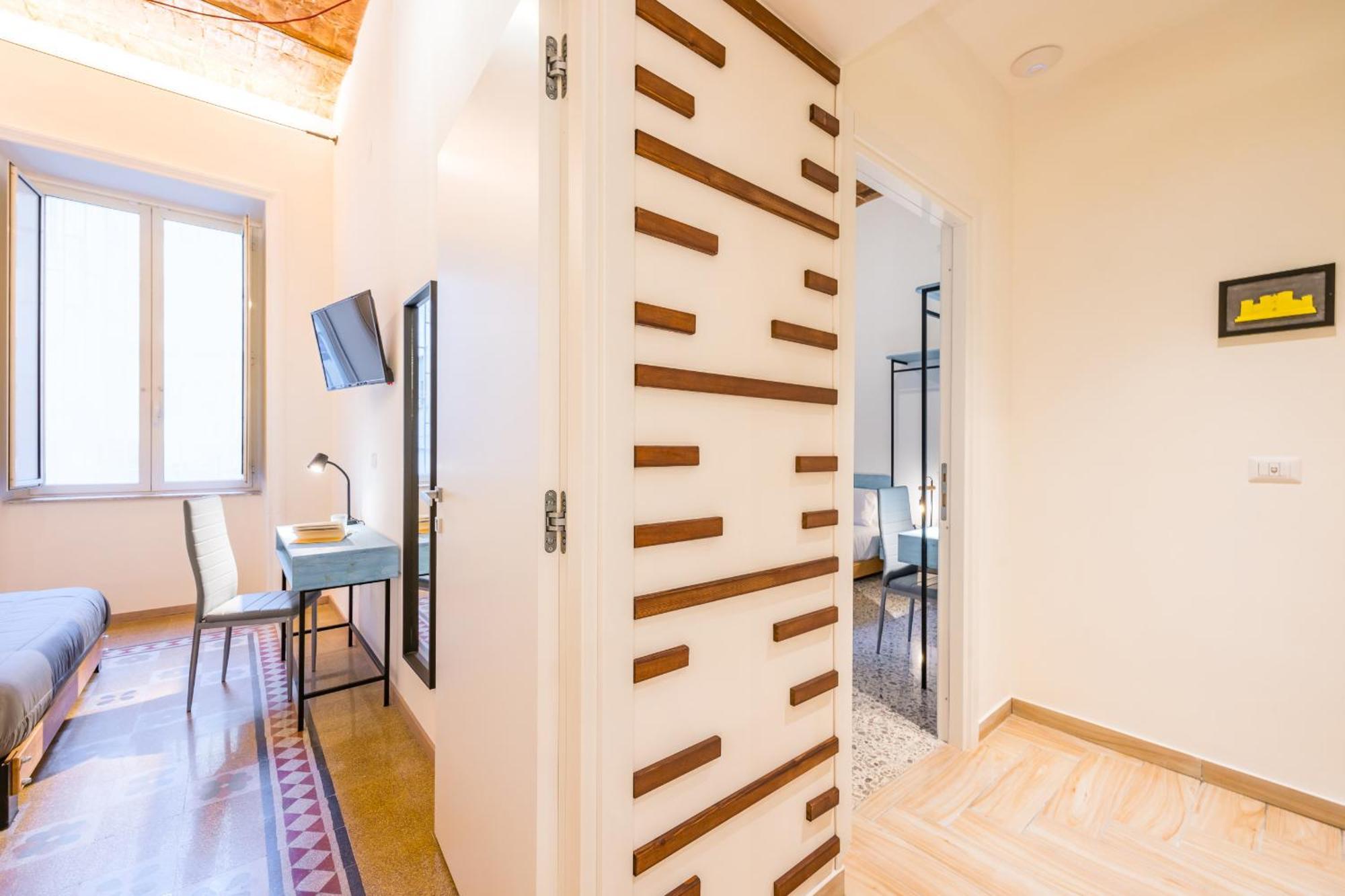 Via Milano Central Station Apartment Napoli Bagian luar foto
