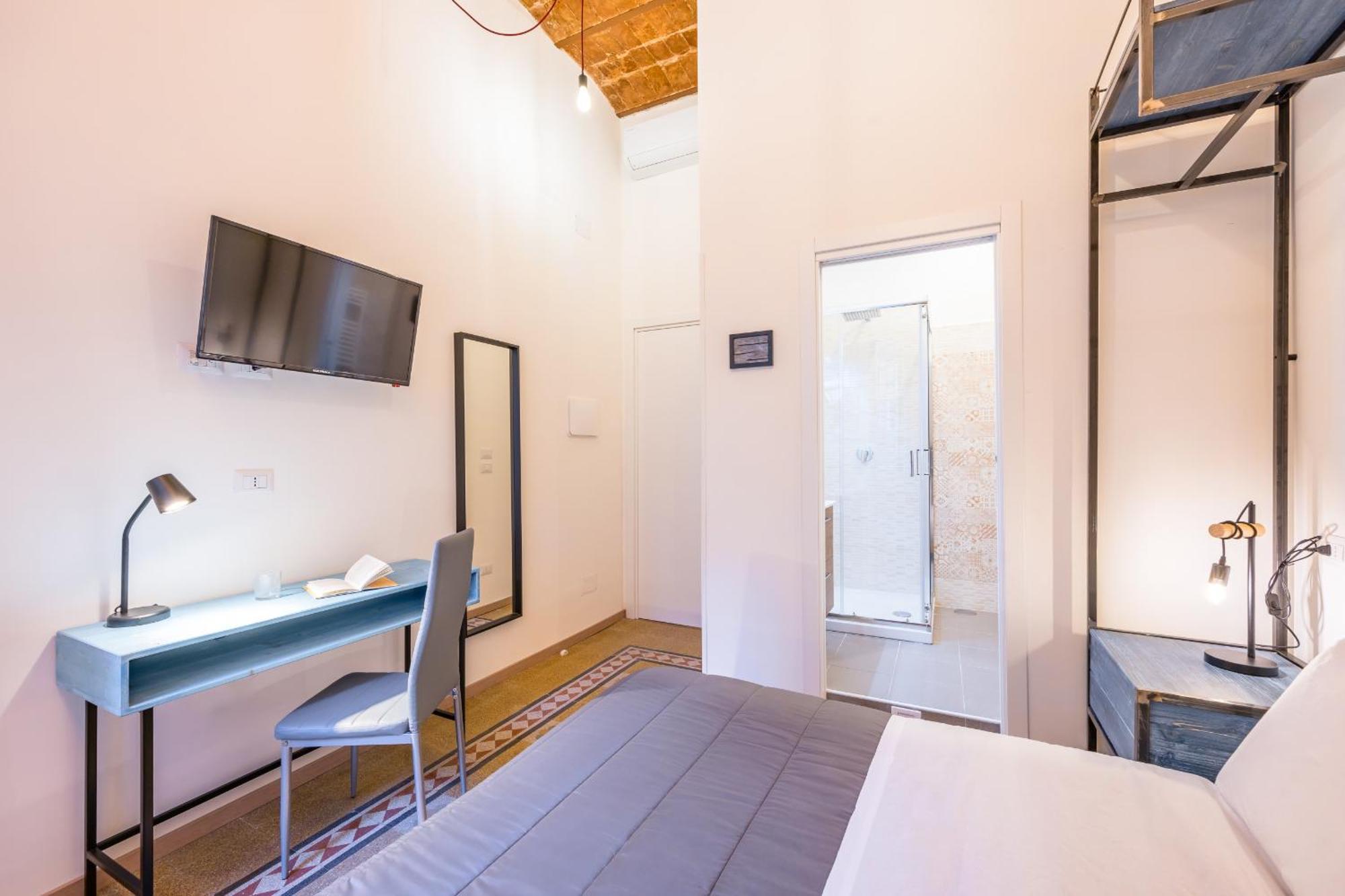Via Milano Central Station Apartment Napoli Bagian luar foto